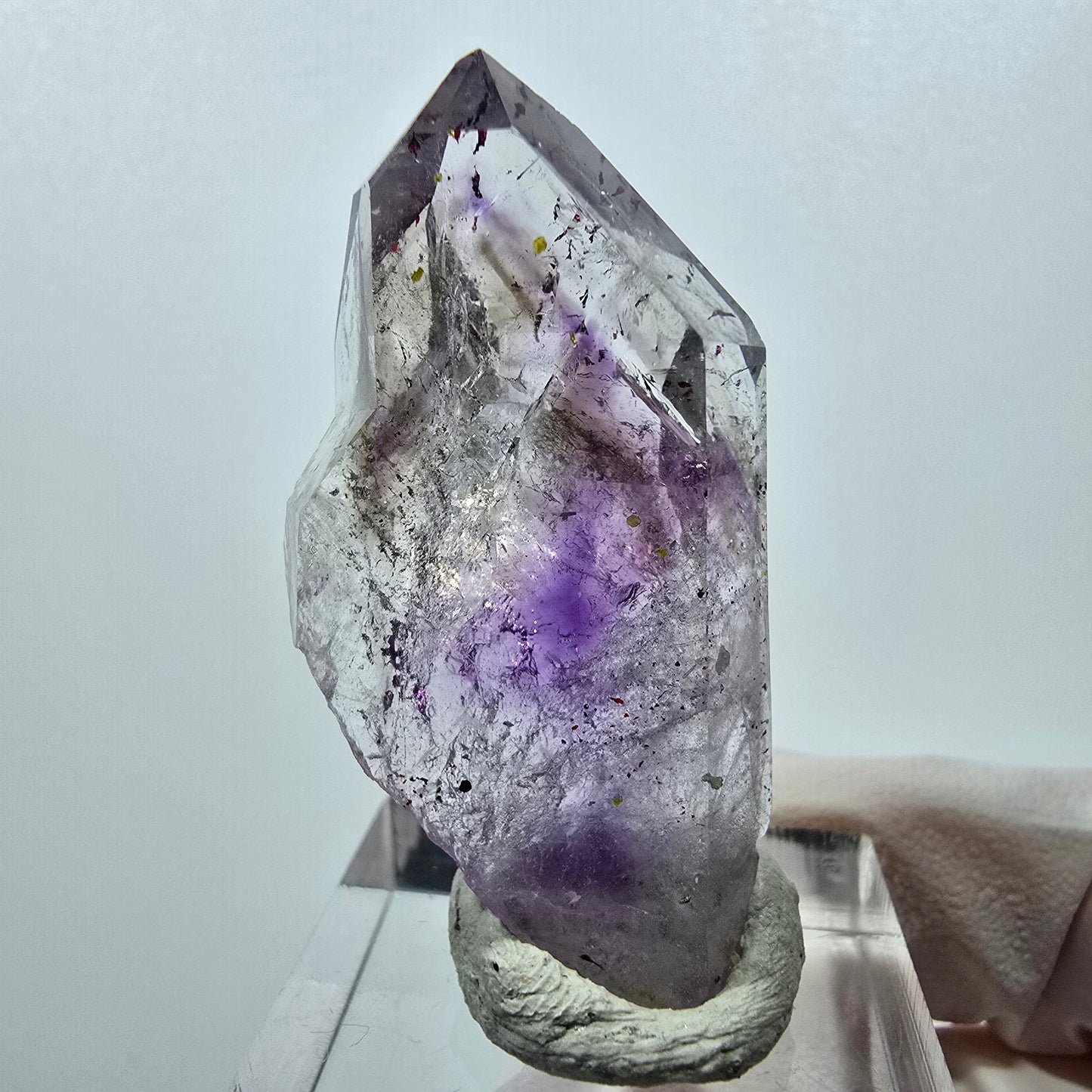 Enhydro Harlequin Phantom Amethyst, 2x Bubble Streep Mine Gobo. Namibie 43 x 22 x 13 mm