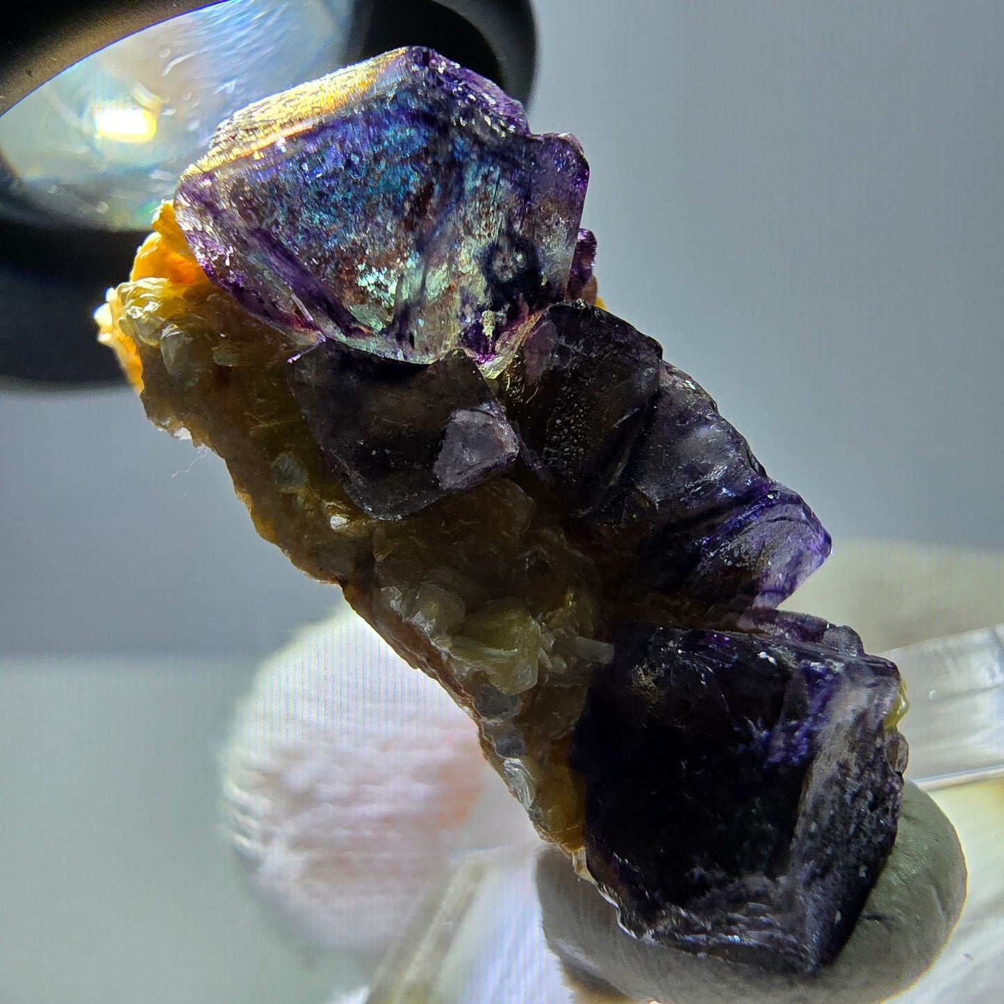 Bunte Phantom Fluorit Würfel, Muskovit Stufe Erongo, Namibia 32*17*15mm