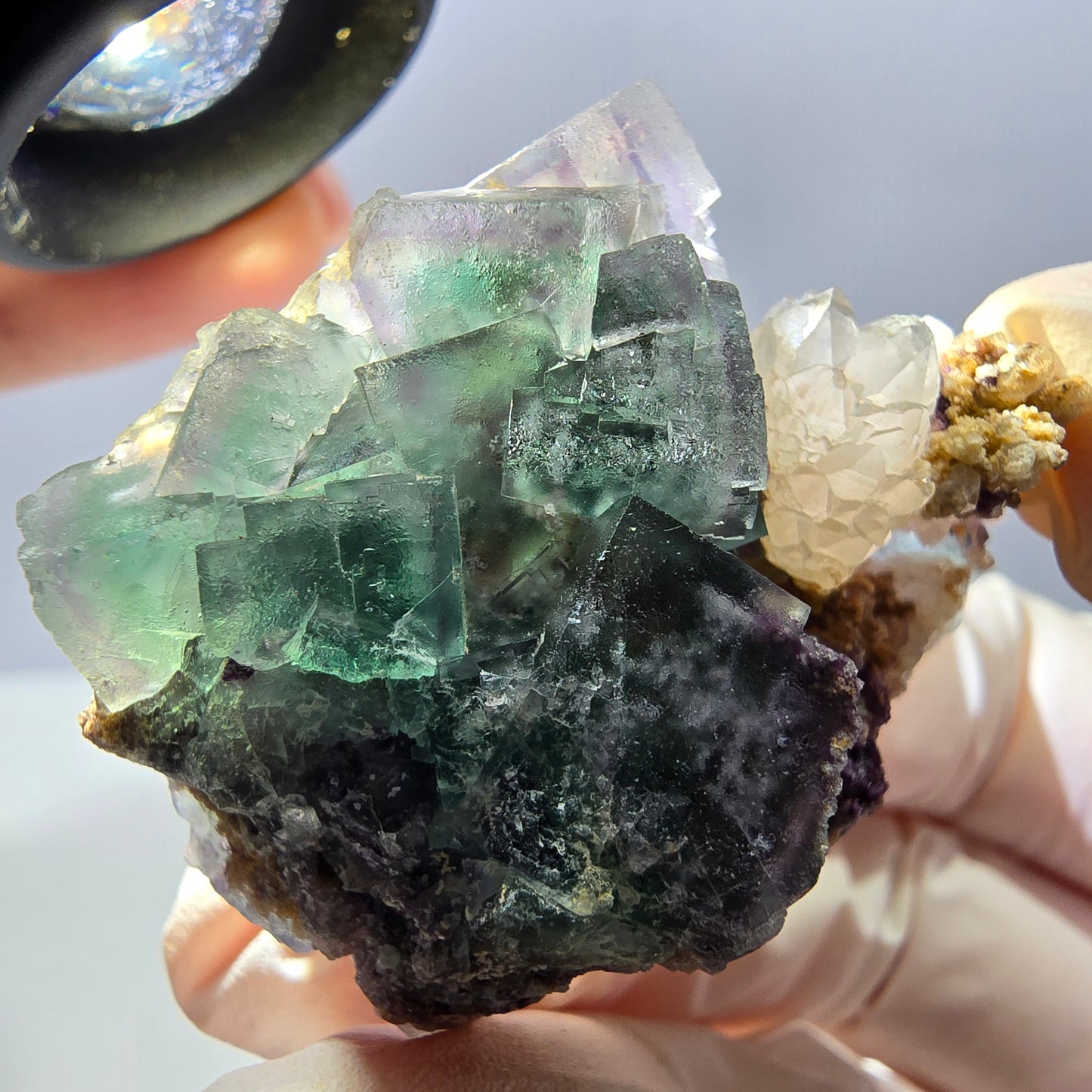 Rare cube de fluorite fantôme, spécimen de quartz vert violet Okorusu Namibie 42*41*24mm