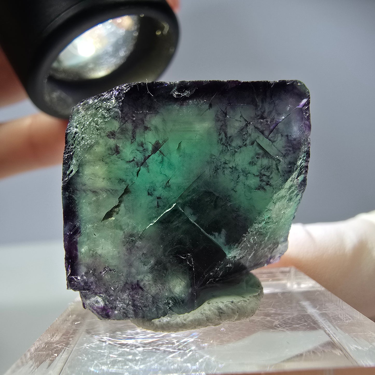 Rare cube de fluorite fantôme parqueté vert violet Okorusu Namibie 23*21*13mm