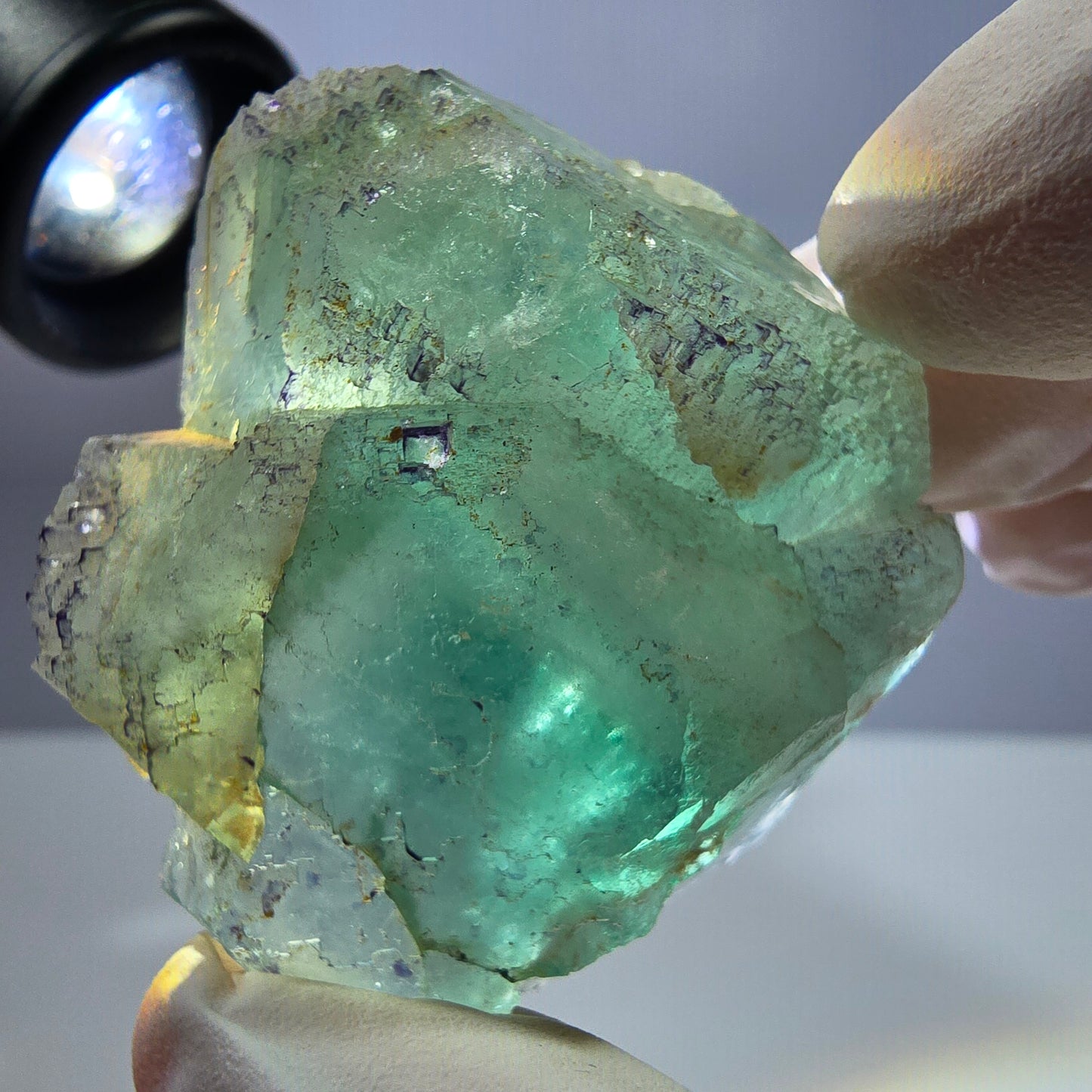 Spécimen de cube de fluorite fantôme transparente, vert parqueté, Okorusu, Namibie, 44 x 43 x 20 mm