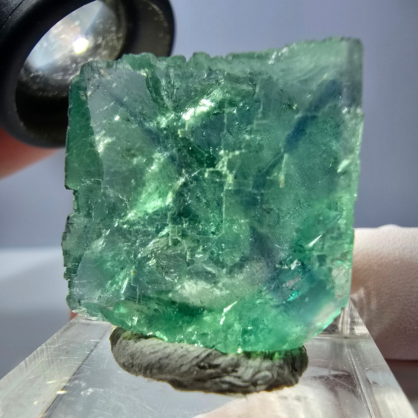 Cube de fluorite fantôme transparente parquetée, vert Okorusu, Namibie 22 x 22 x 17 mm
