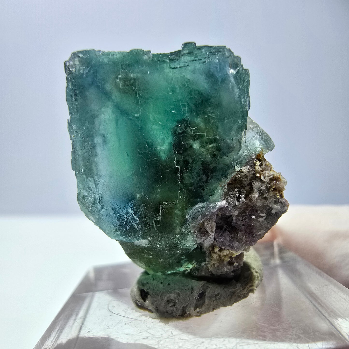 Cube de fluorite fantôme transparente parquetée, vert Okorusu, Namibie 25 x 19 x 15 mm