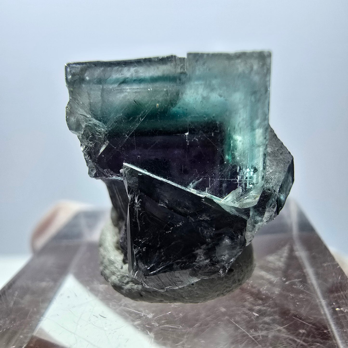 Spécimen de cube de fluorite fantôme, parqueté vert violet Okorusu, Namibie 19 x 18 x 15 mm