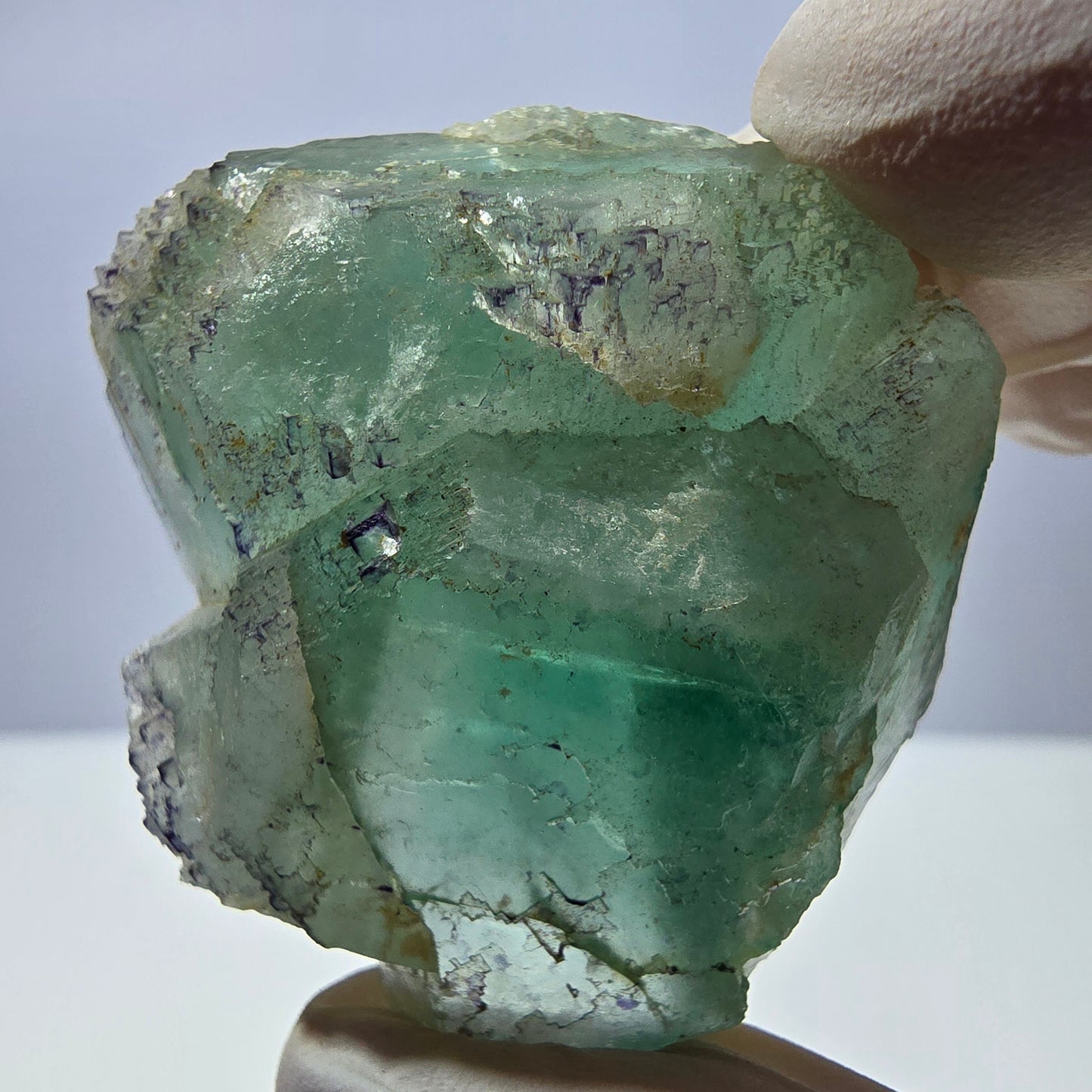 Spécimen de cube de fluorite fantôme transparente, vert parqueté, Okorusu, Namibie, 44 x 43 x 20 mm