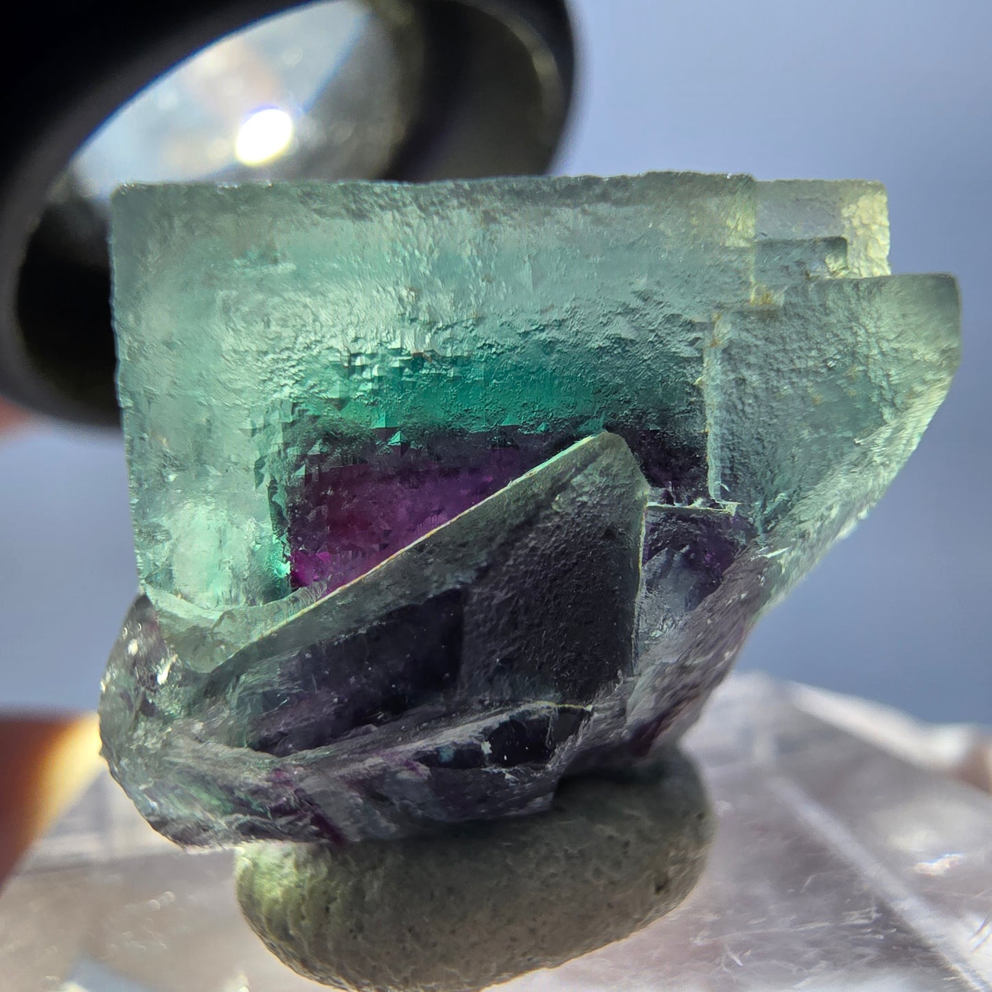 Spécimen de cube de fluorite fantôme, parqueté vert violet Okorusu, Namibie 19 x 18 x 15 mm