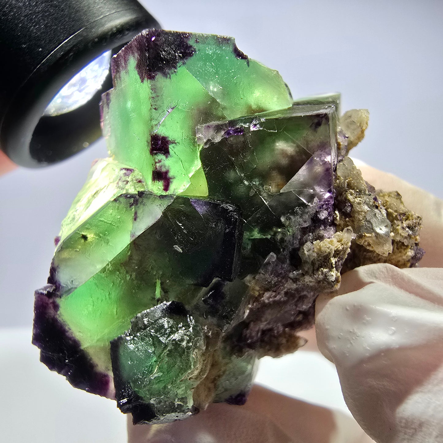 Spécimen de cube de fluorite fantôme, parqueté, zonal Okorusu, Namibie 45*38*36mm
