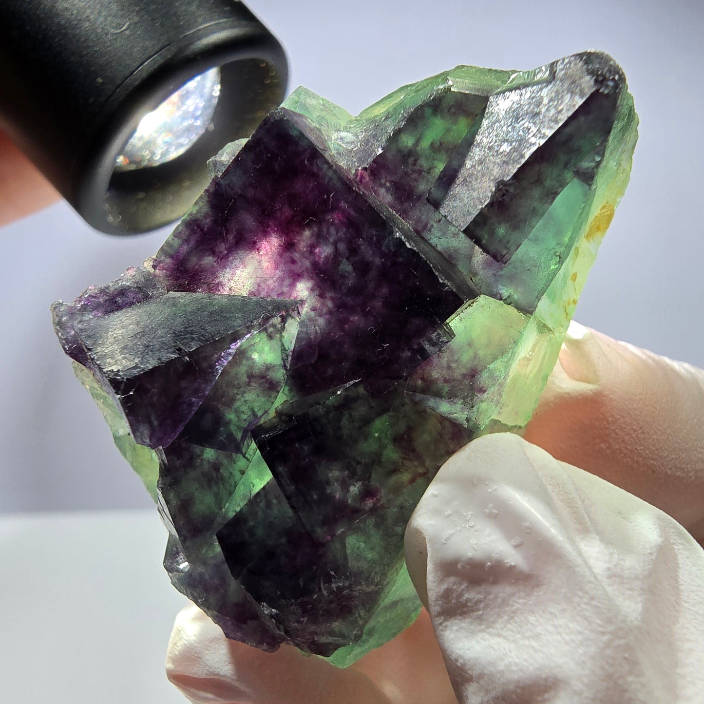 Spécimen de cube de fluorite fantôme parqueté vert violet Okorusu, Namibie 48*26*26mm
