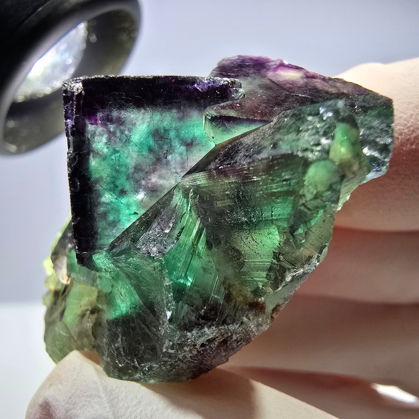 Spécimen de cube de fluorite fantôme parqueté vert violet Okorusu, Namibie 42*24*23mm