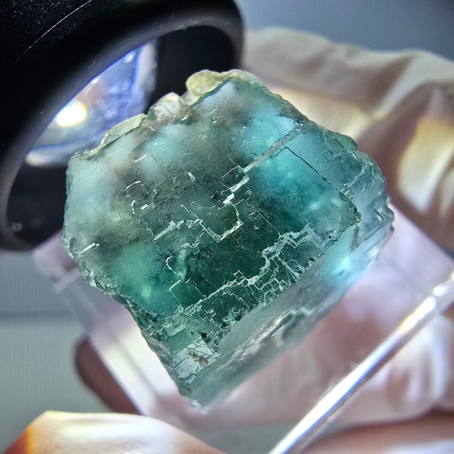 Klarer Phantom Fluorit Würfel parkettiert, grün Okorusu, Namibia 18*18*15mm