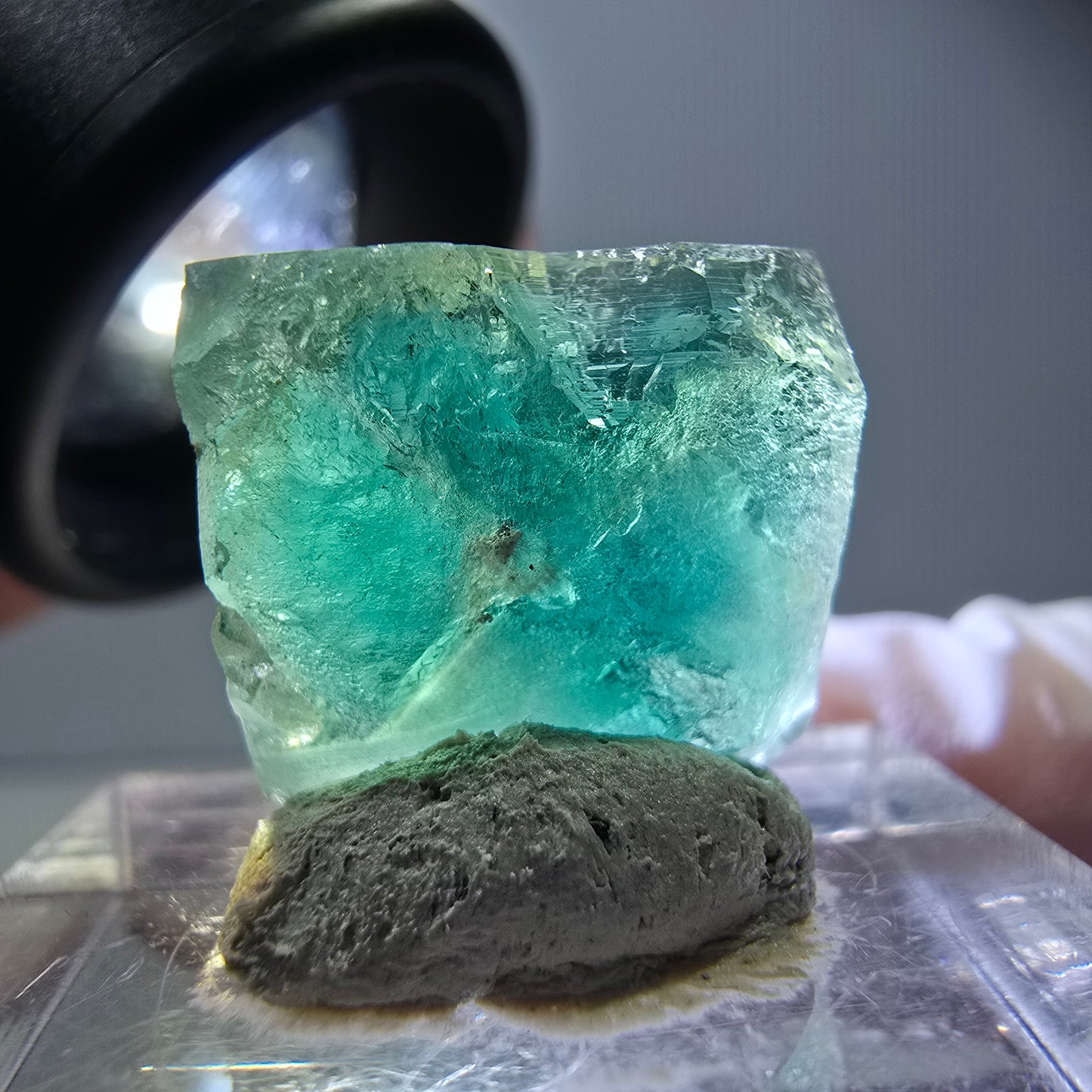 Klarer Phantom Fluorit Würfel parkettiert, grün Okorusu, Namibia 16*14*8mm