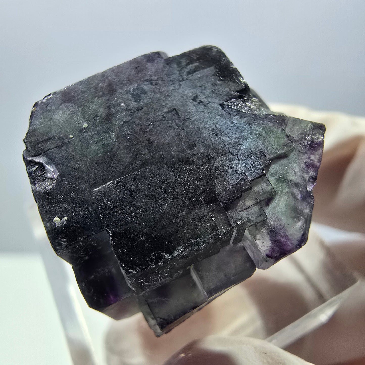 Rare spécimen de cube de fluorite fantôme, vert-violet, Okorusu, Namibie, 27 x 22 x 20 mm