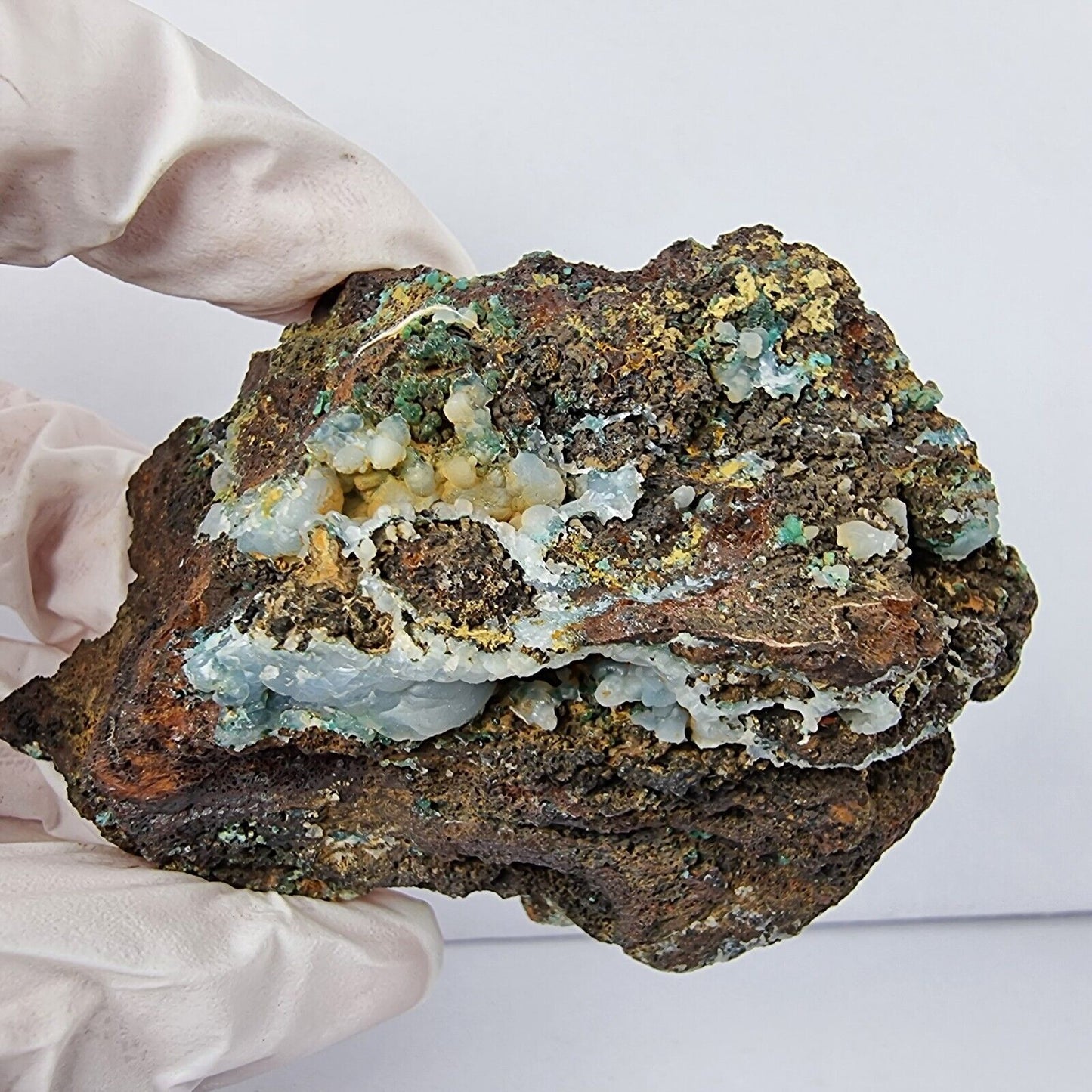 Seltene Smithsonit Stufe blau grau 72*52*29mm 118g Brasilien Mineraliensammlung