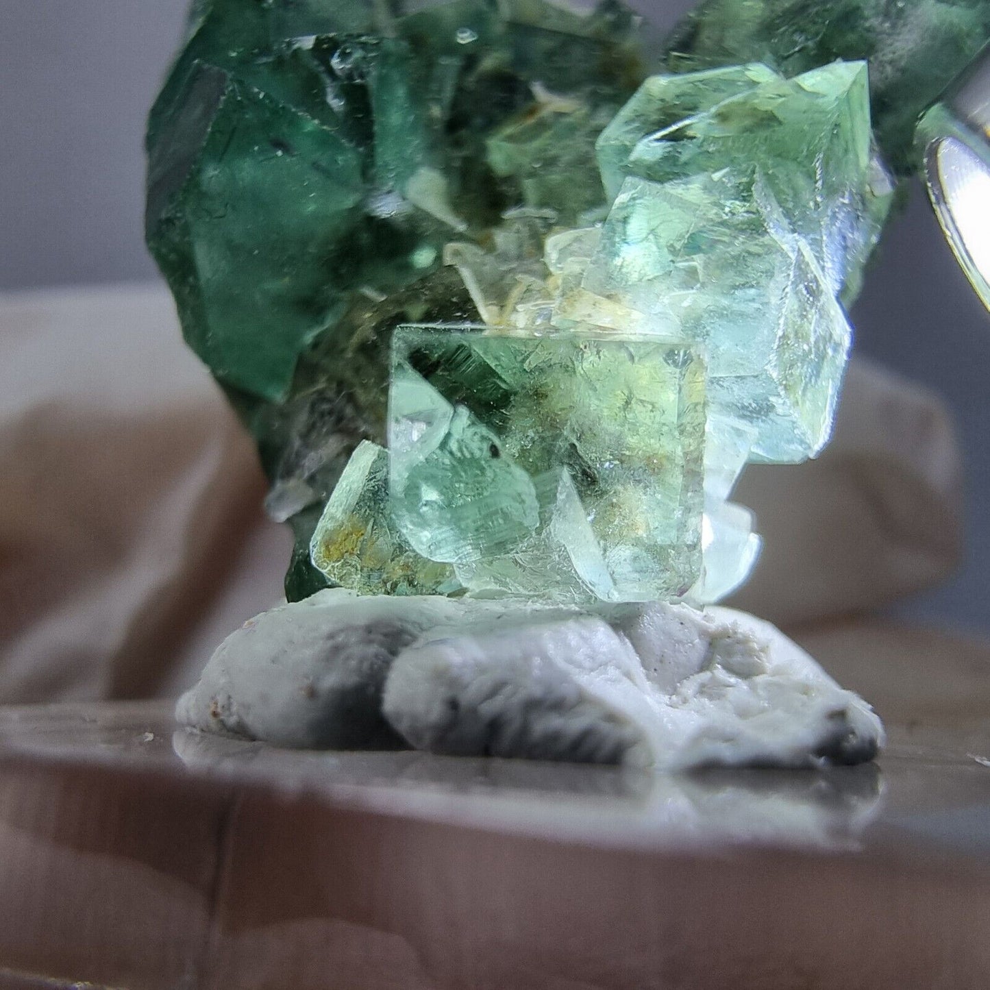 TOP grüne Fluorit Würfel Stufe 27*22*16mm Okorusu, Namibia Mineraliensammlung