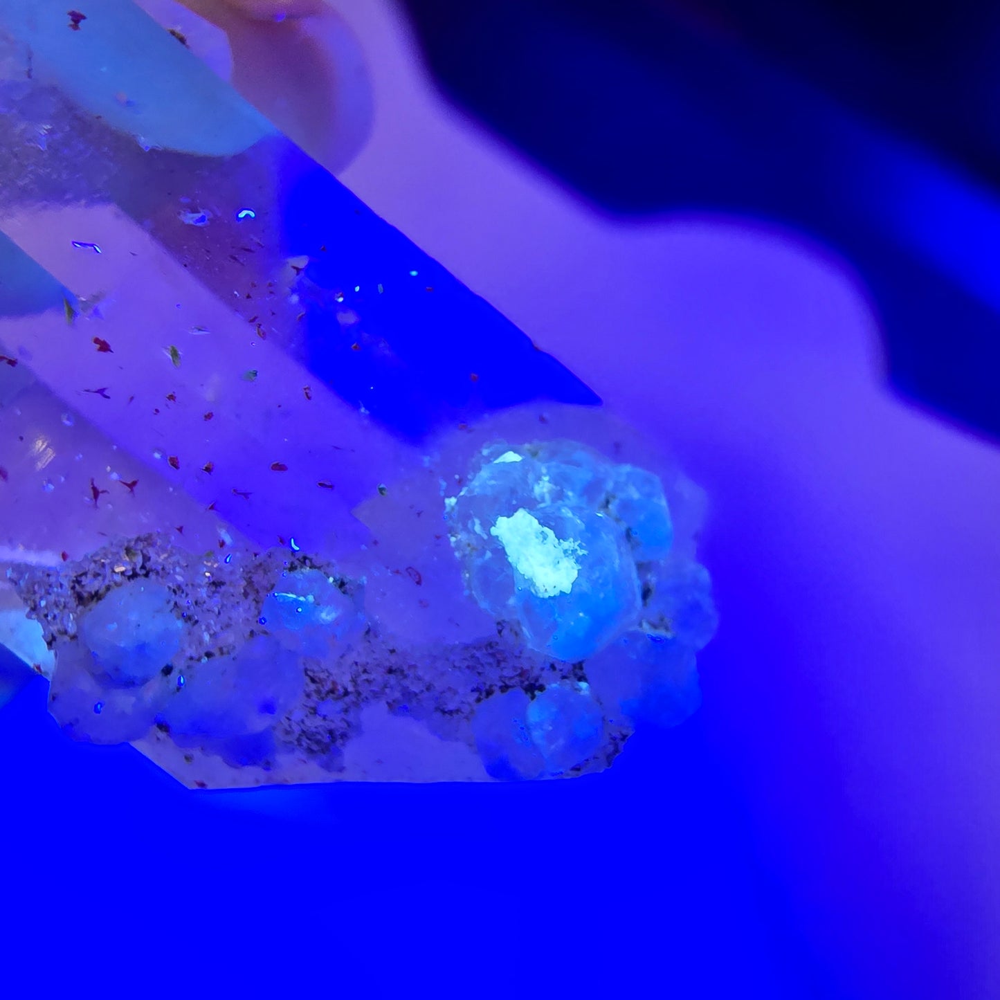Harlequin Phantom Smoky Quartz with Analcim, UV Calcite Valentine Pocket, Namibia 46*20*18mm