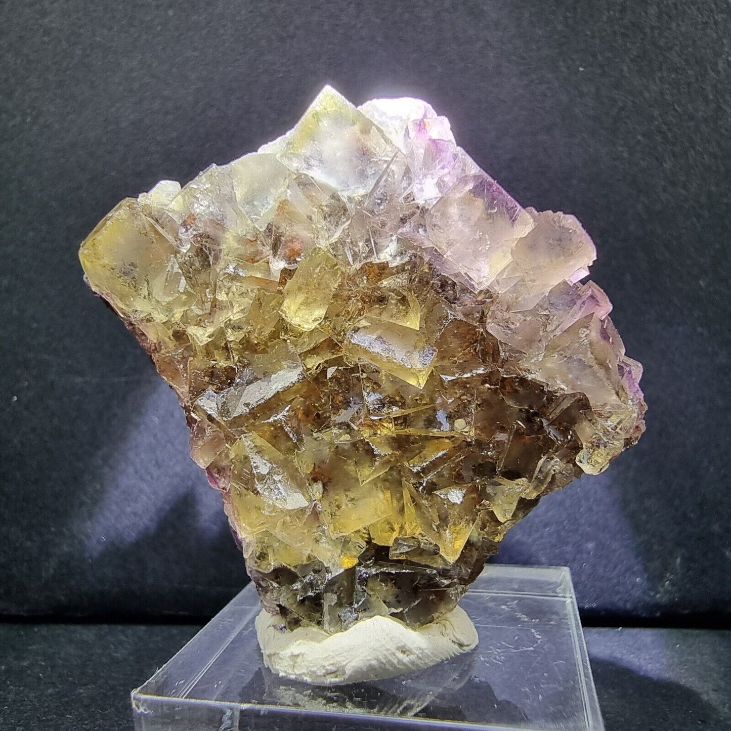 Klare zonare Fluorit XX Würfel Stufe Doppelseitig 38*33*22mm aus Okorusu Namibia