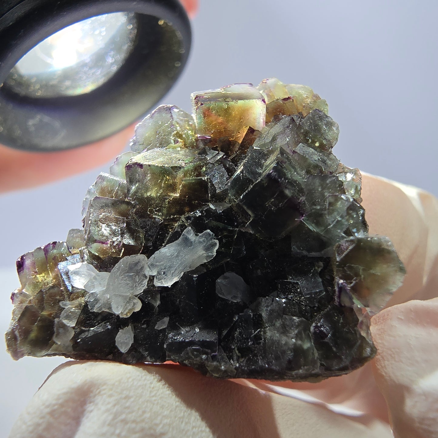 Rare cube de fluorite fantôme, spécimen de quartz vert violet Okorusu Namibie 29 x 26 x 12 mm