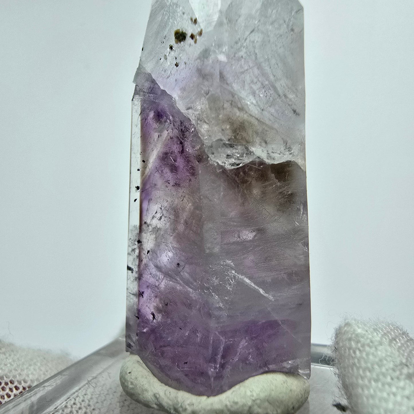 Phantom Amethyst Prehnit Hämatit Kristall Streep Mine Gobobo. Namibia 48*19*14mm