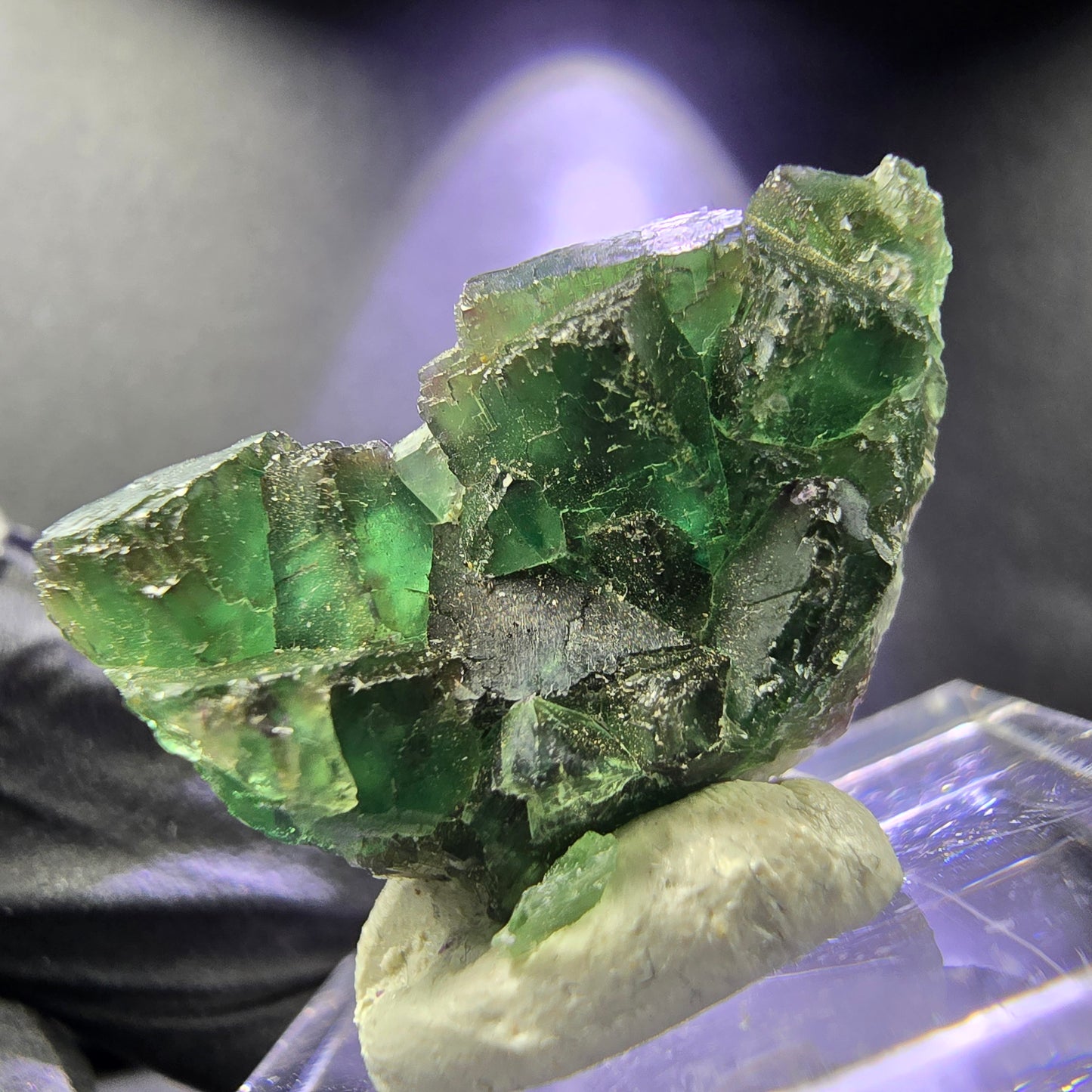 Seltene Fluorit Würfel Stufe grün lila 26*15*11mm Okorusu, Namibia Sammlung