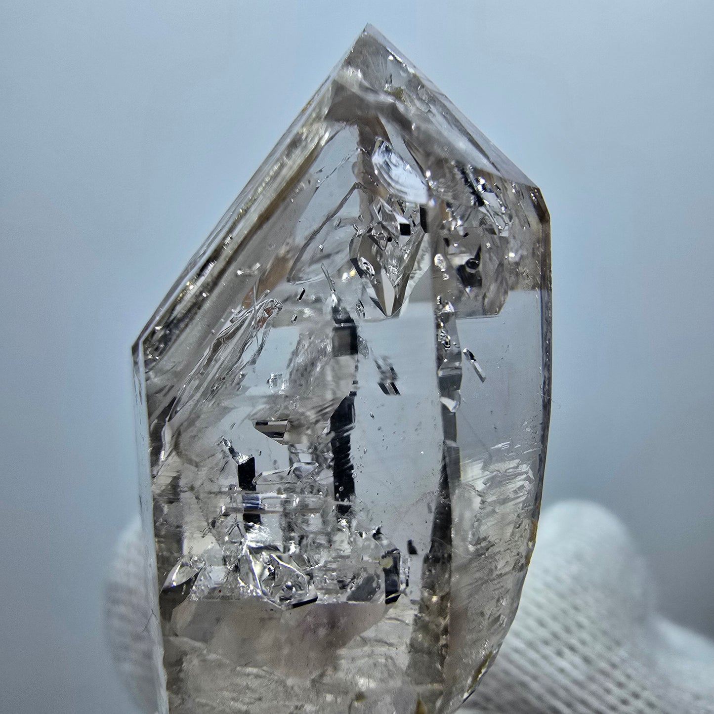 Pointe de quartz fumé Enhydro Phantom, 1x Bubble Goboboseb, Namibie 42 x 21 x 20 mm