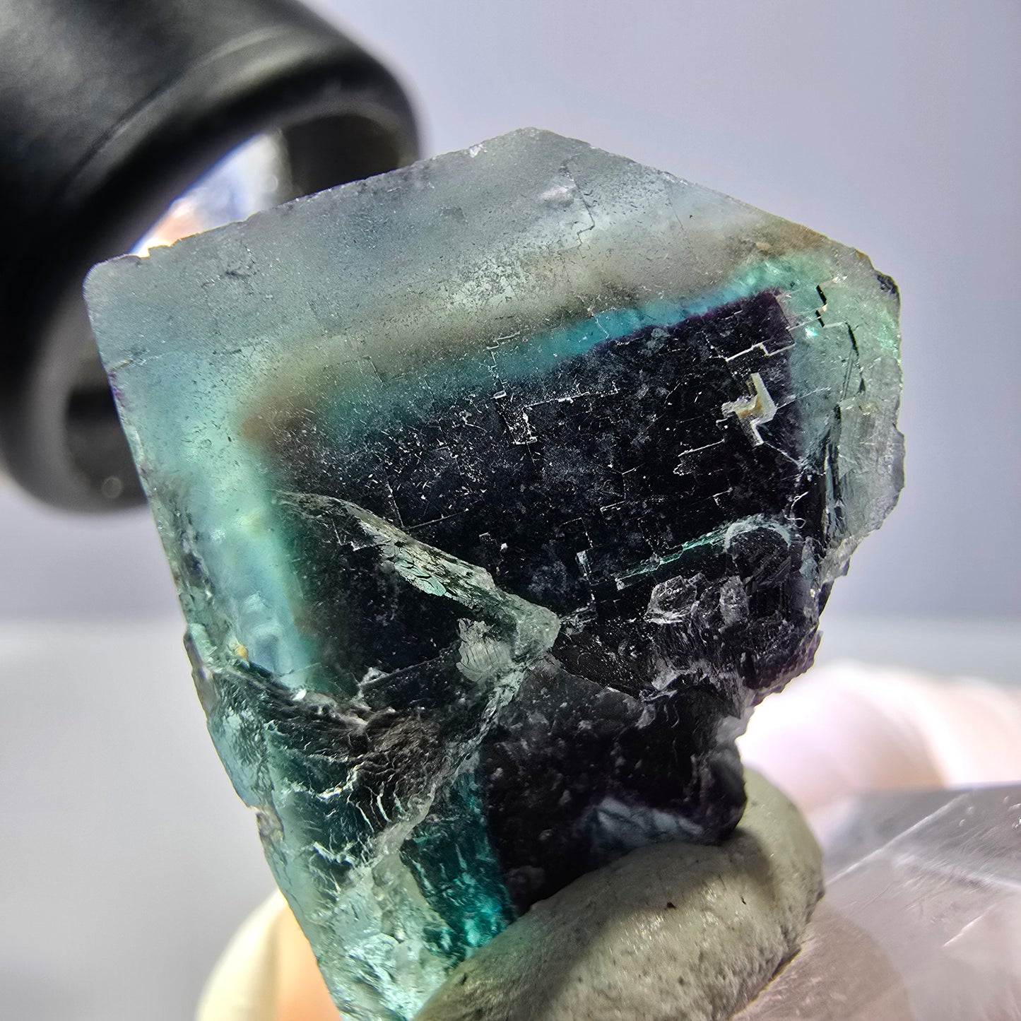 Phantom Fluorite cube parquetted, green purple Okorusu, Namibia 27*22*21mm