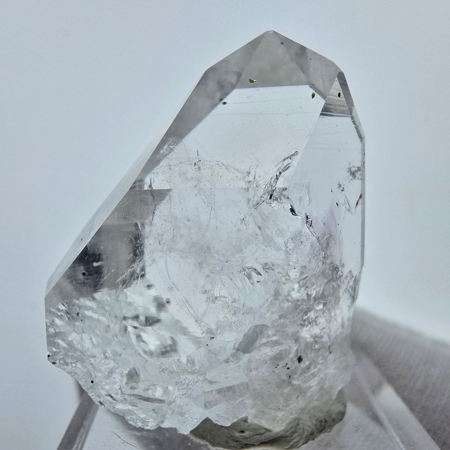 Cristal d'améthyste fantôme Harlequin, Streep Mine, Goboboseb, Namibie, 30 x 27 x 18 mm
