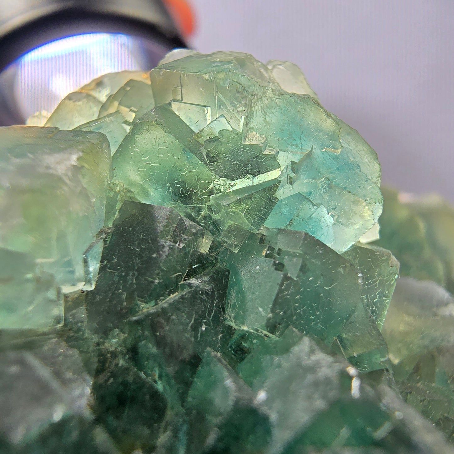 Cube de fluorite fantôme vert étagé Okorusu, Namibie 61 x 42 x 20 mm