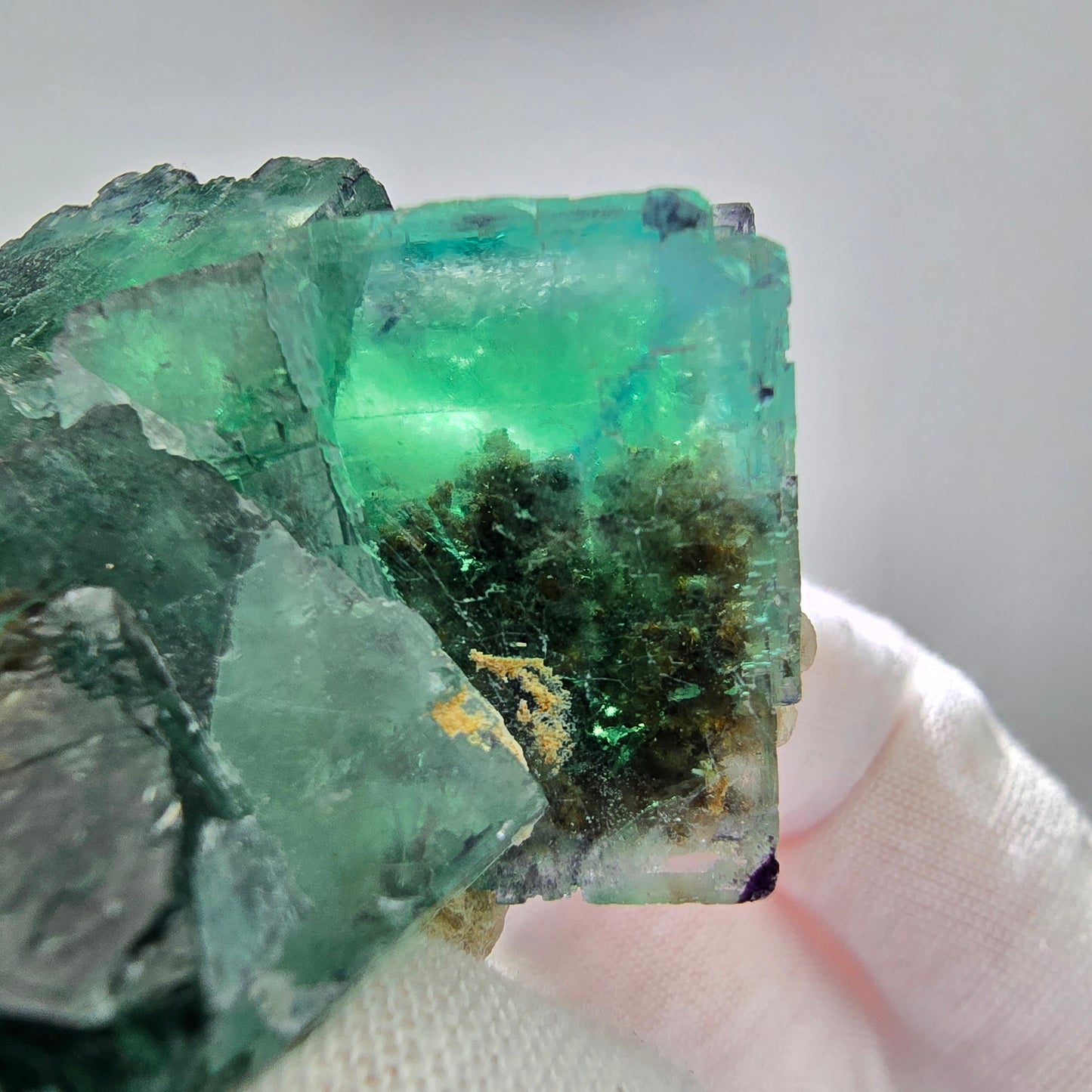Seltene Phantom Fluorit Würfel Stufe grün lila zonar Okorusu, Namibia 52*51*30mm