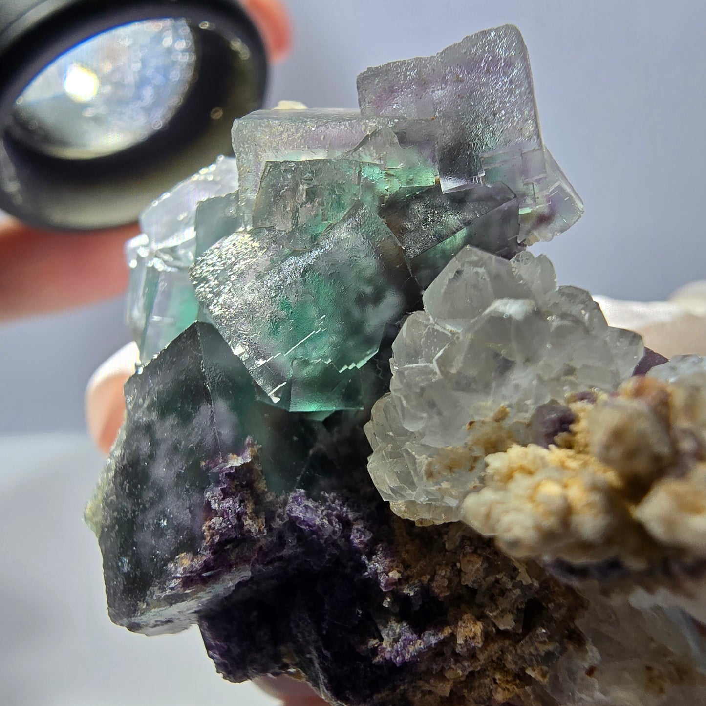 Rare cube de fluorite fantôme, spécimen de quartz vert violet Okorusu Namibie 42*41*24mm
