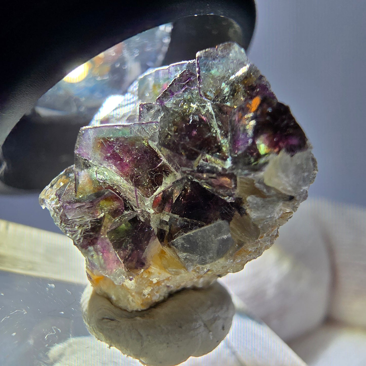 Cubes de fluorite fantôme colorés, spécimen de muscovite, Erongo, Namibie, 23 x 18 x 12 mm