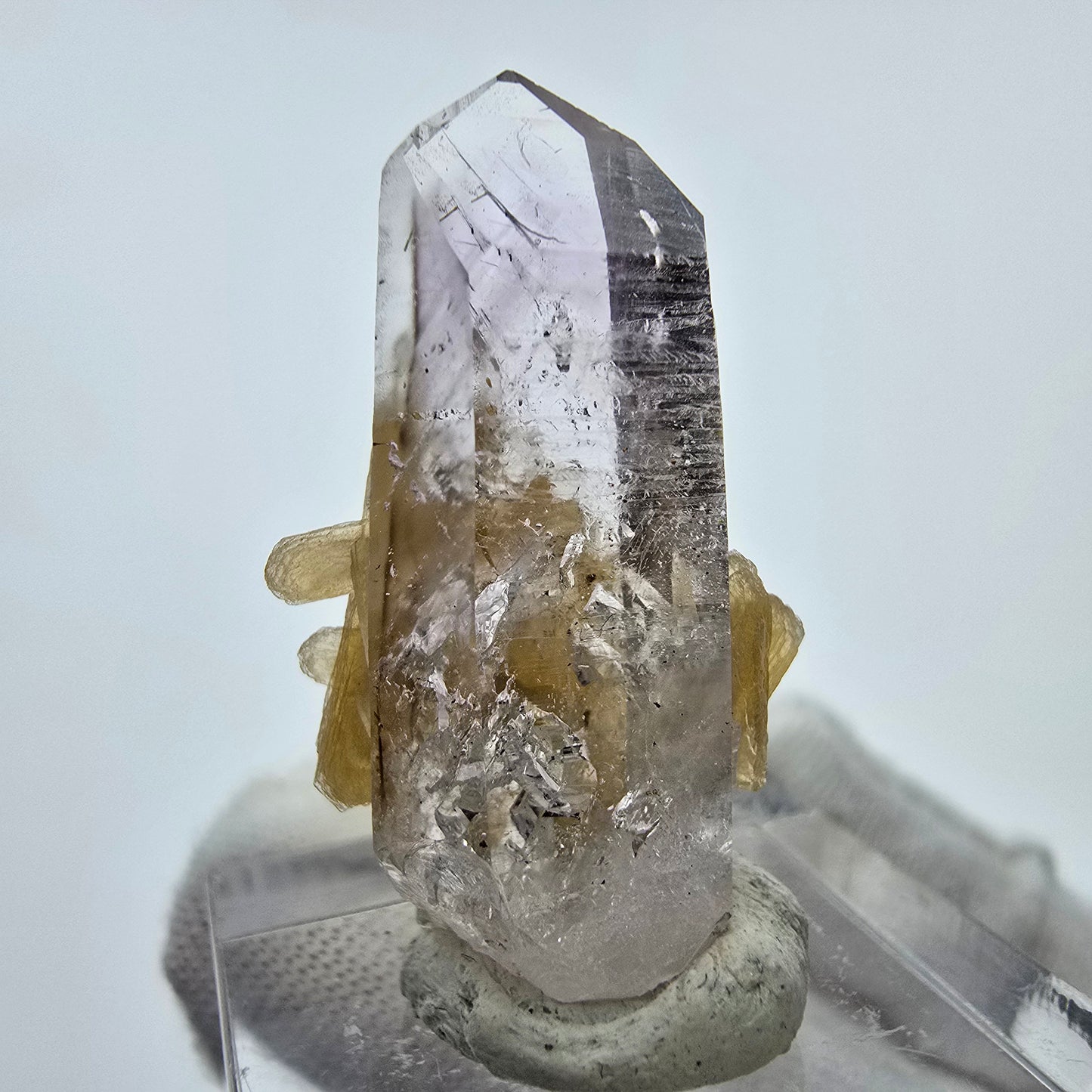 Enhydro Phantom Amethyst Kristall mit Stilbit Goboboseb, Namibia 32*17*14mm