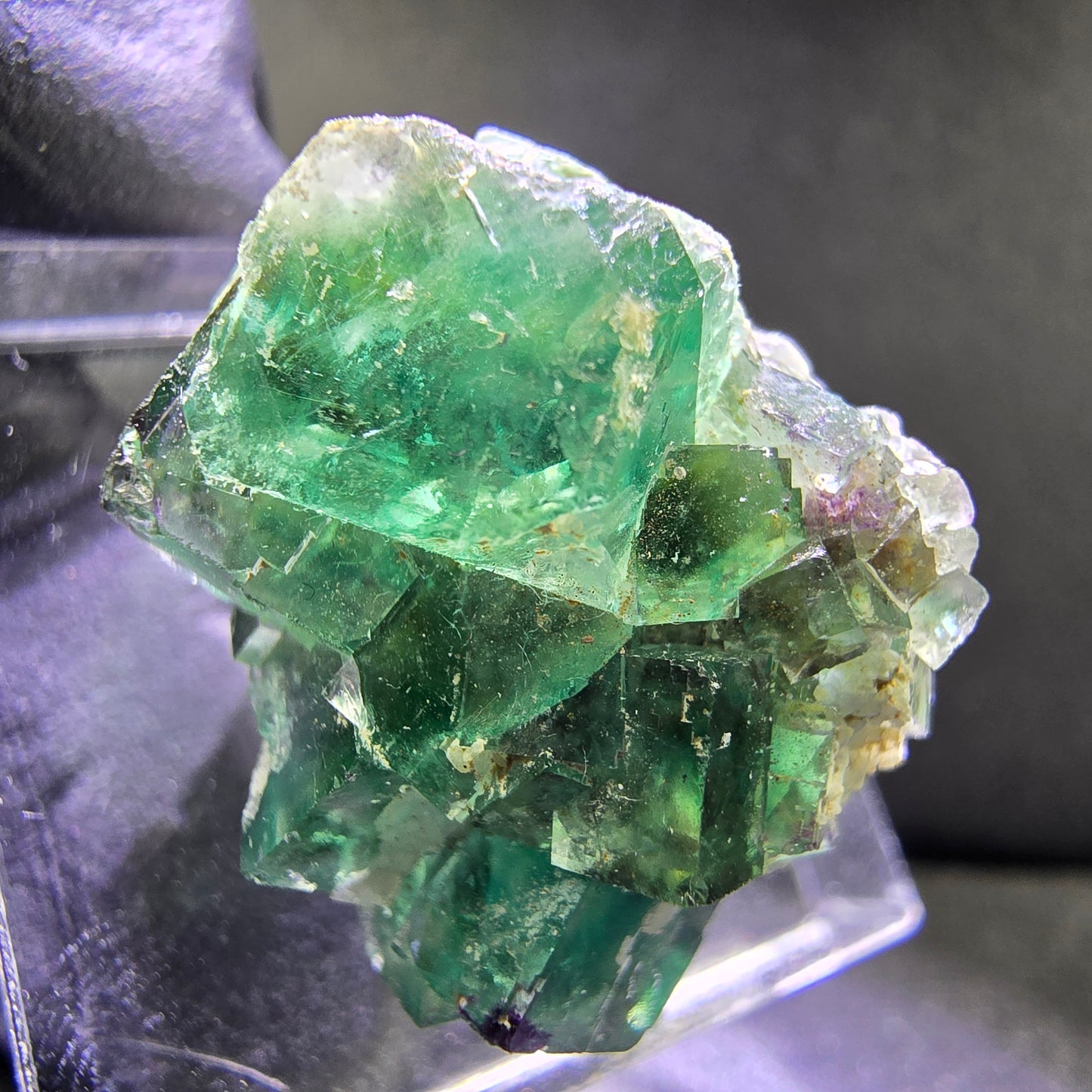 Sehr klare Phantom Fluorit XX Würfel Stufe grün 25*18*15mm aus Okorusu, Namibia
