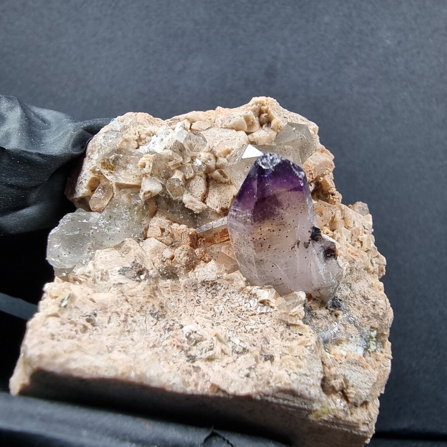 Seltene Brandberg Amethyst Stufe 40*32*38mm Brandberg, Namibia Sammlung