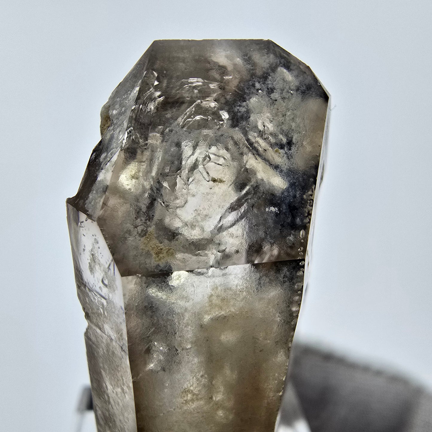 Rare Enhydro Phantom Smoky Quartz Point 3x Bubble Goboboseb, Namibie 45*21*14mm