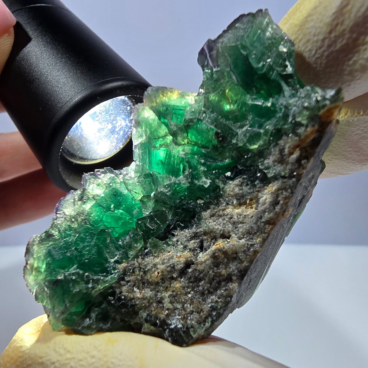 Spécimen de cube de fluorite fantôme, parqueté, zonal Okorusu, Namibie 51*38*29mm
