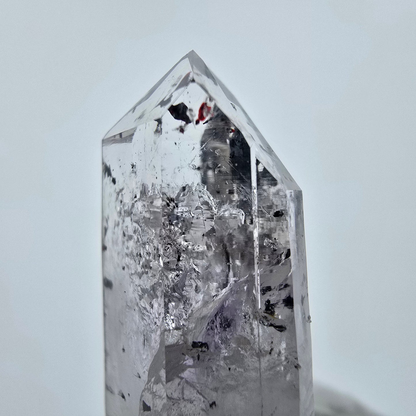 Harlekin Phantom Amethyst mit Analcim Streep Mine Goboboseb Namibia 36*18*10mm