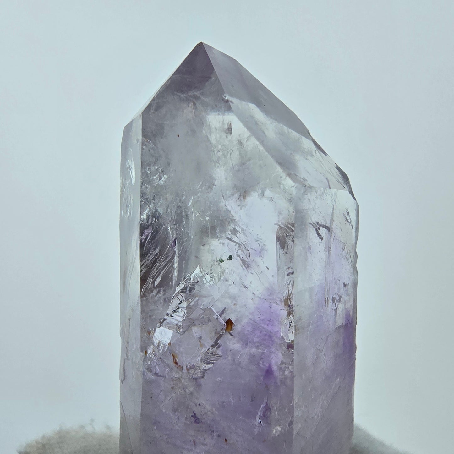 Enhydro Phantom Amethyst mit Hämatit Streep Mine Goboboseb Namibia 51*23*20mm