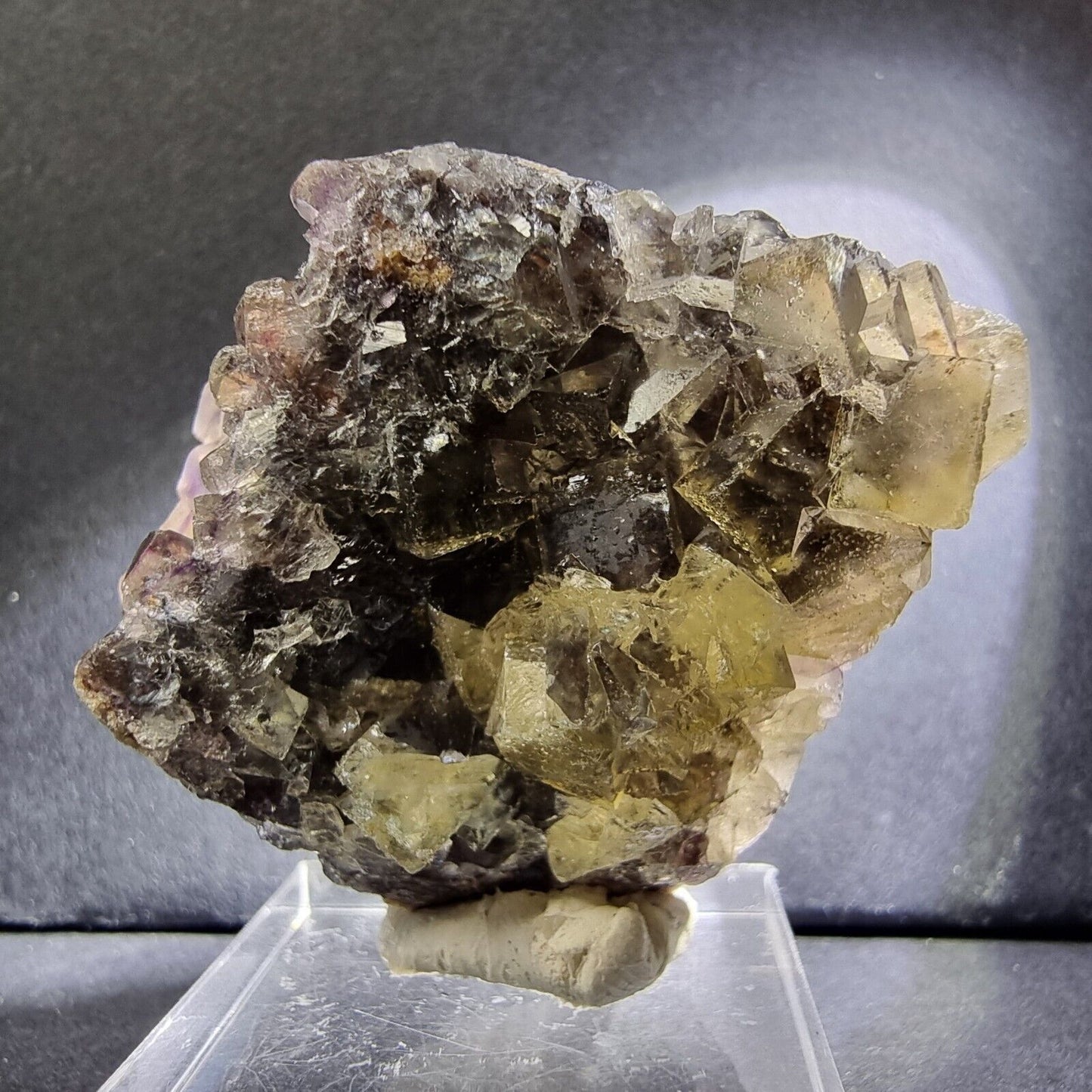 Klare zonare Fluorit XX Würfel Stufe Doppelseitig 38*33*22mm aus Okorusu Namibia