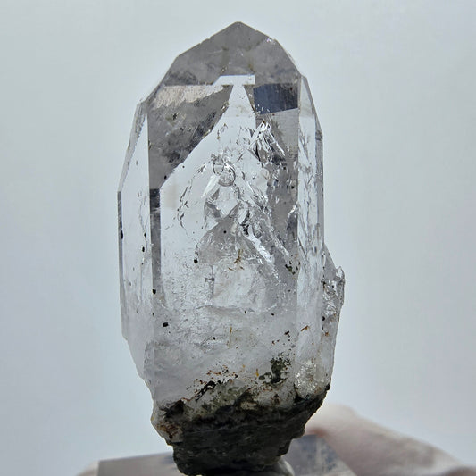 Enhydro Lemurian Phantom Quarz, Hämatit, 1x Blase Streep Mine Goboboseb Namibia 46*17*16mm