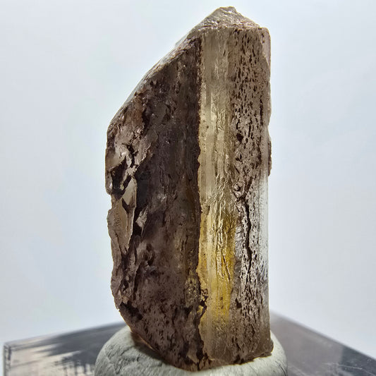 Cristal de barytine rare, jaune brunâtre, Brukkaros, Namibie, 29*14*12 mm