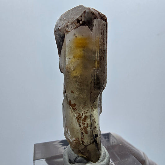 Cristal de barytine rare, jaune brunâtre, Brukkaros, Namibie, 43 x 16 x 14 mm