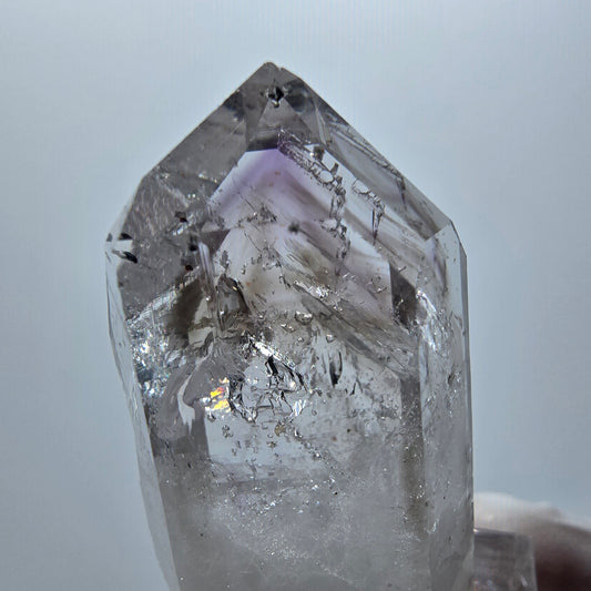 Enhydro Phantom Amethyst mit Hämatit, 1x Blase Streep Mine Goboboseb Namibia 44*23*15mm