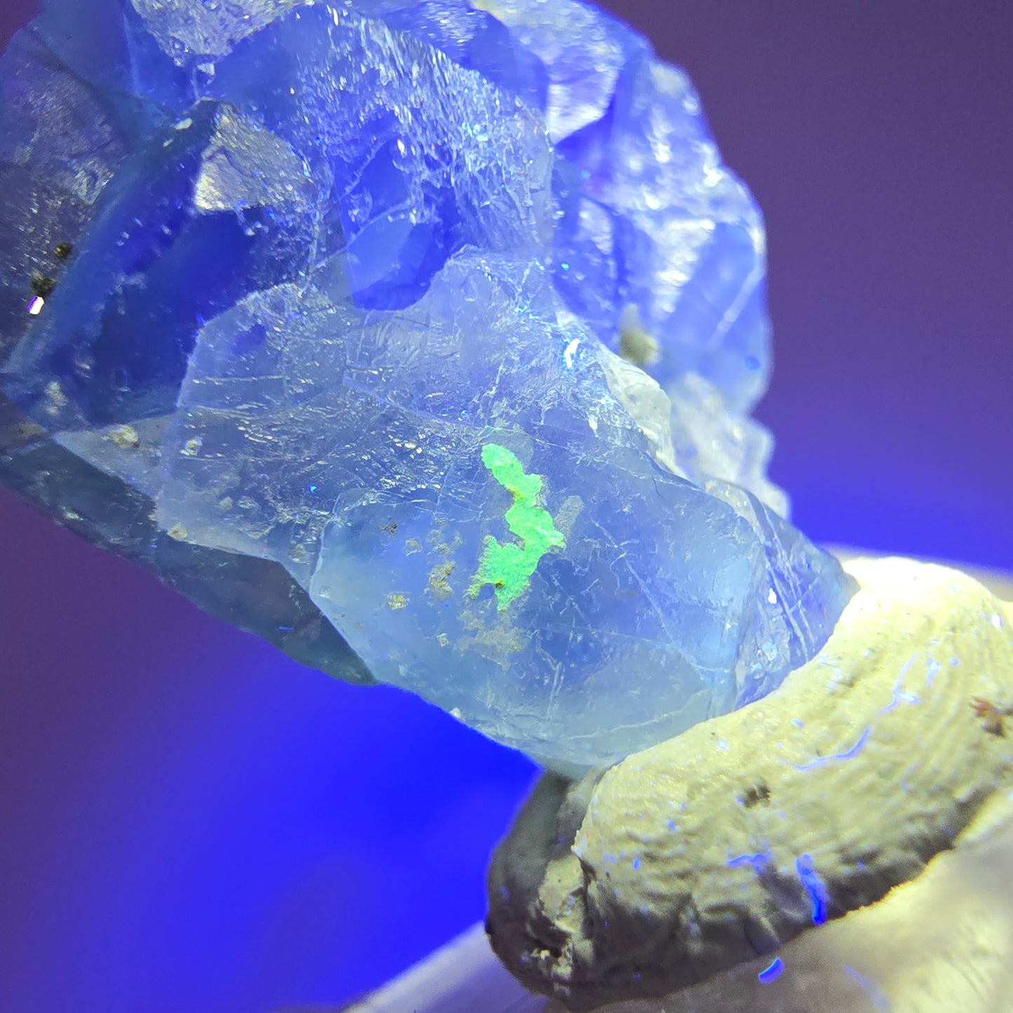 Phantom Fluorite, Schörl Tourmaline, Hyalite Stage Erongo, Namibia 30*27*12mm #11934