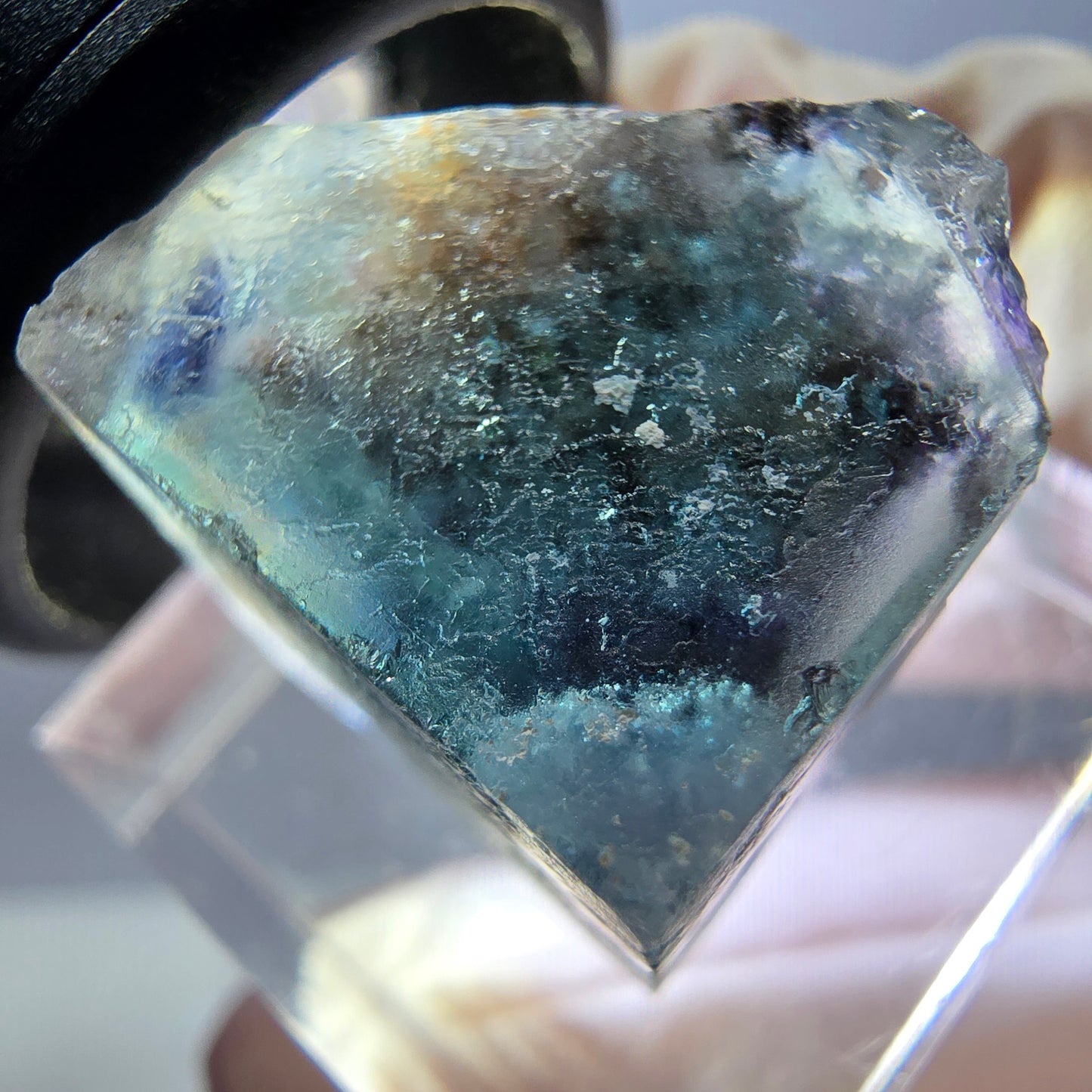 Phantom Fluorite cube parquetted, green purple Okorusu, Namibia 18*18*17mm