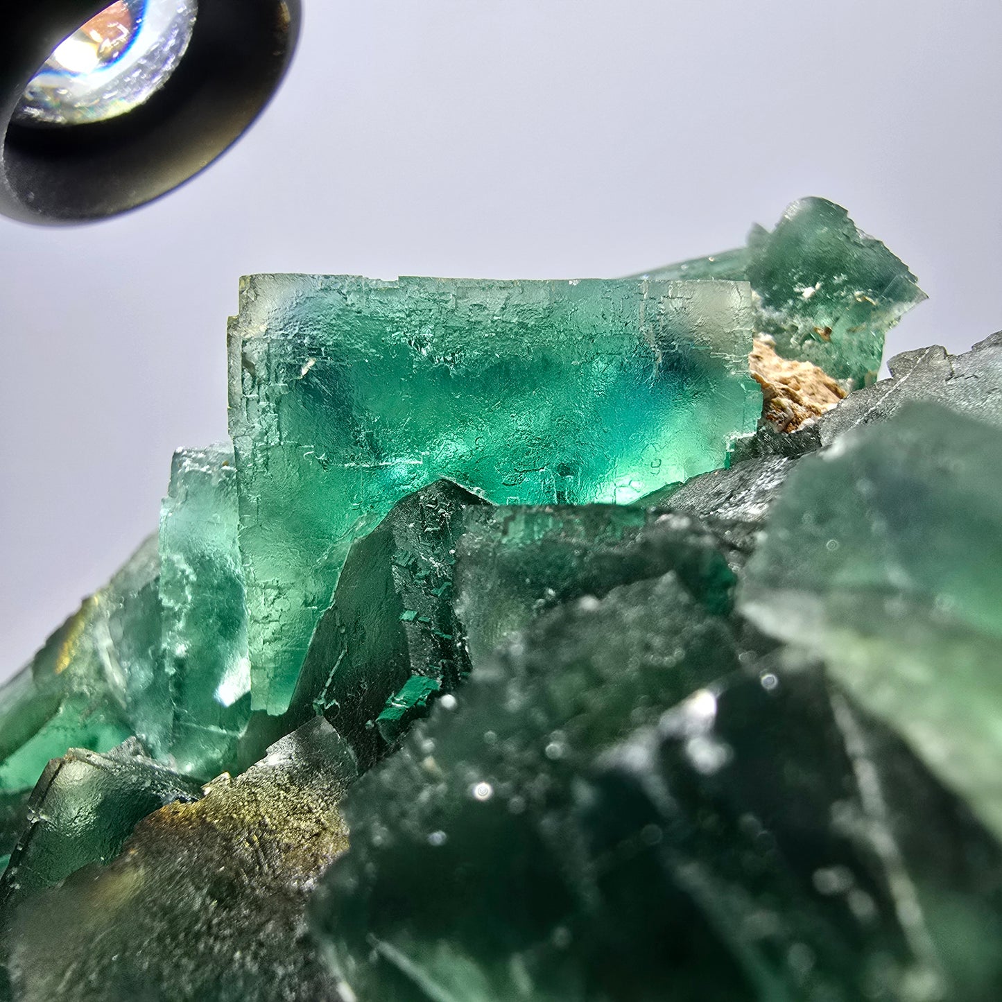 Grand spécimen de cube de fluorite fantôme, vert parqueté Okorusu Namibie 113*95*54mm