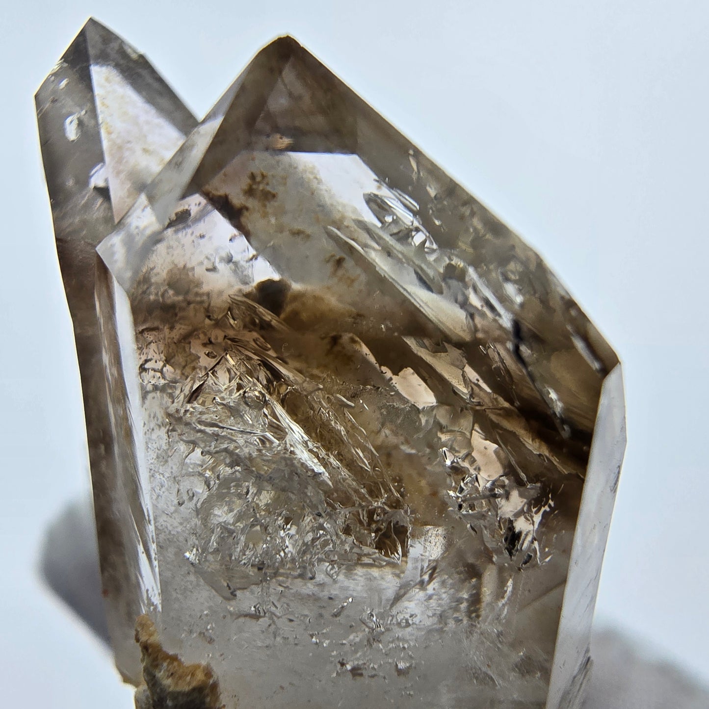 Enhydro Phantom Rauchquarz Doppelender 1x Blase Goboboseb, Namibia 47*29*20mm