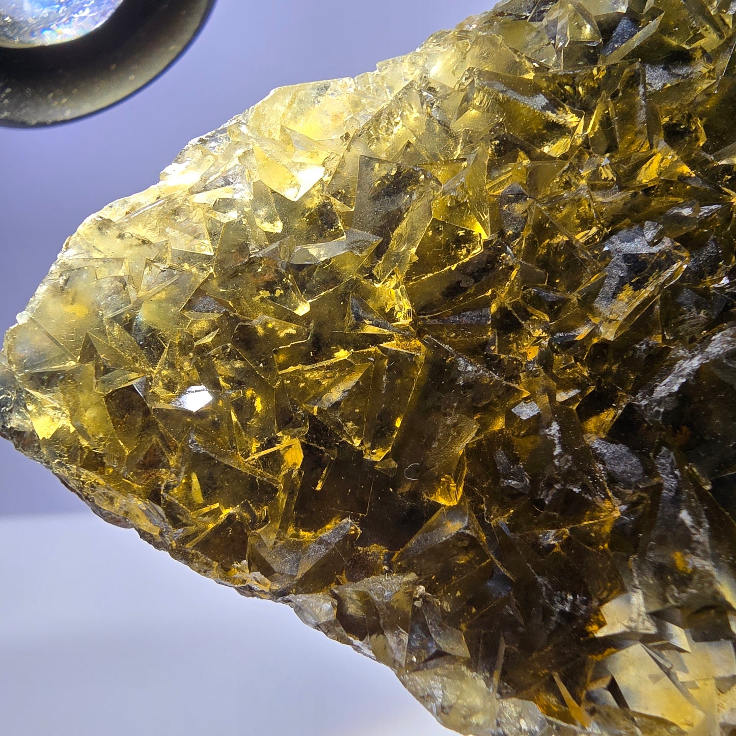 Grand spécimen de cube de fluorite fantôme, poche jaune miel, Okorusu, Namibie, 98 x 80 x 16 mm