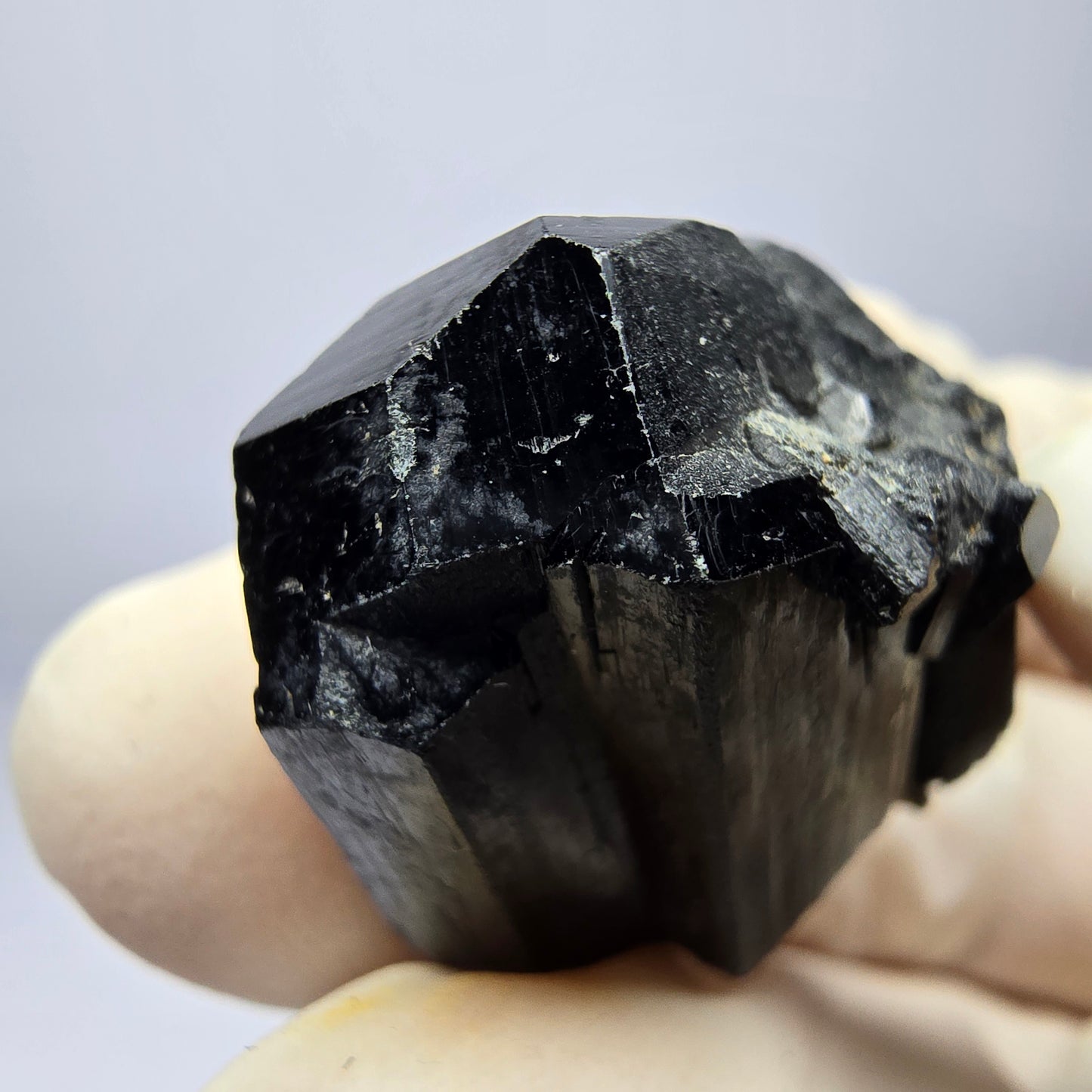 Symmetrische Schörl Turmalin Stufe Erongo, Namibia 26*21*13mm Mineraliensammlung