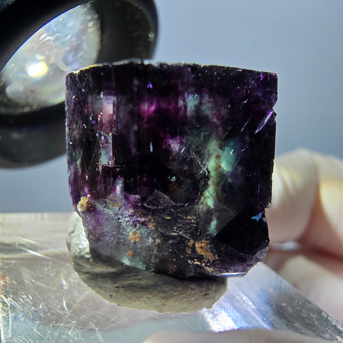 Spécimen de cube de fluorite fantôme, parqueté vert violet Okorusu, Namibie 20 x 20 x 16 mm