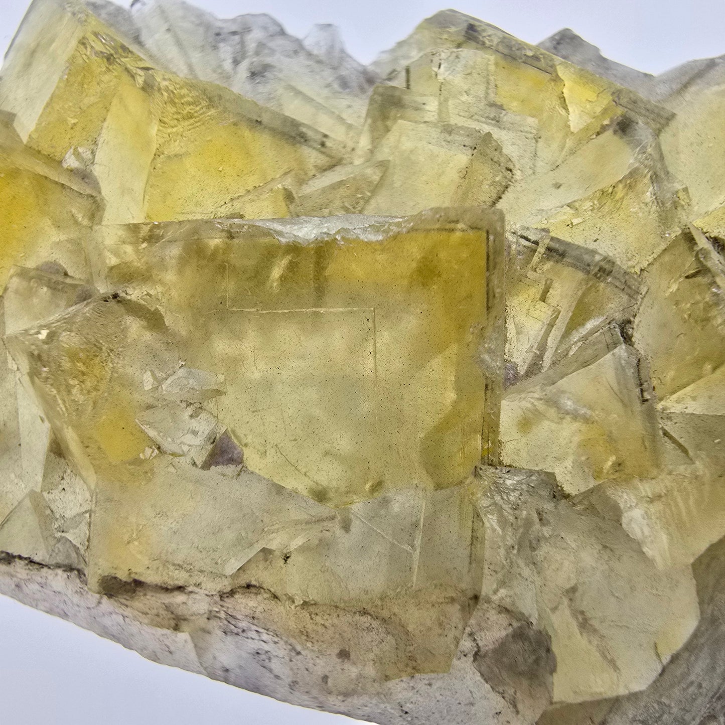 Klare Phantom Fluorit Würfel Stufe gelb Okorusu, Namibia 73*37*13mm Sammlung